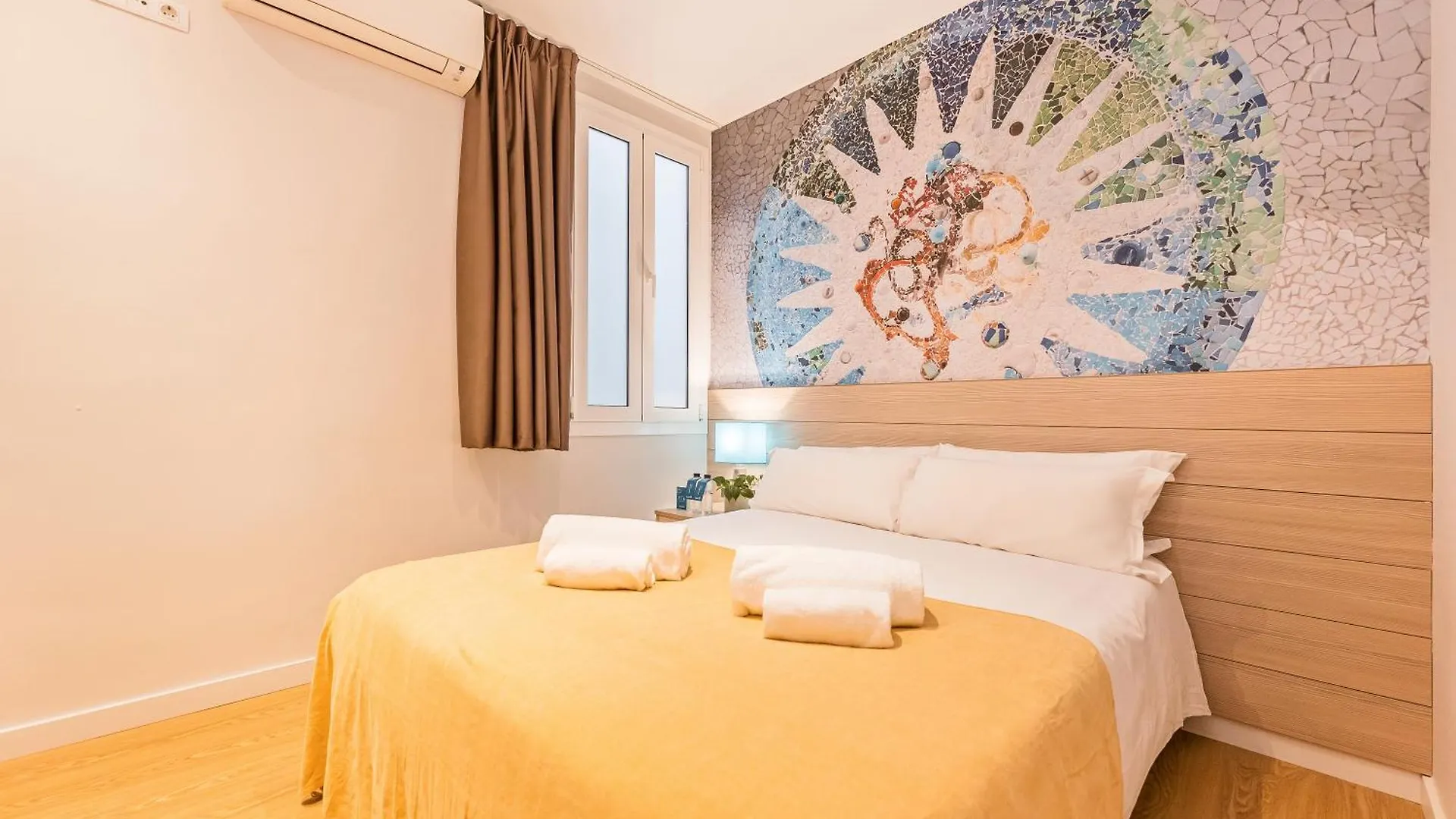 Sweett - Villarroel Barcelona Apartamento